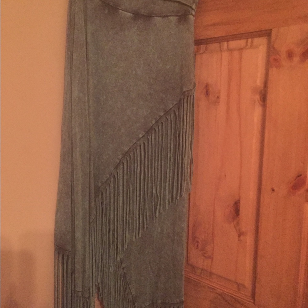 Fringed maxi skirt.
